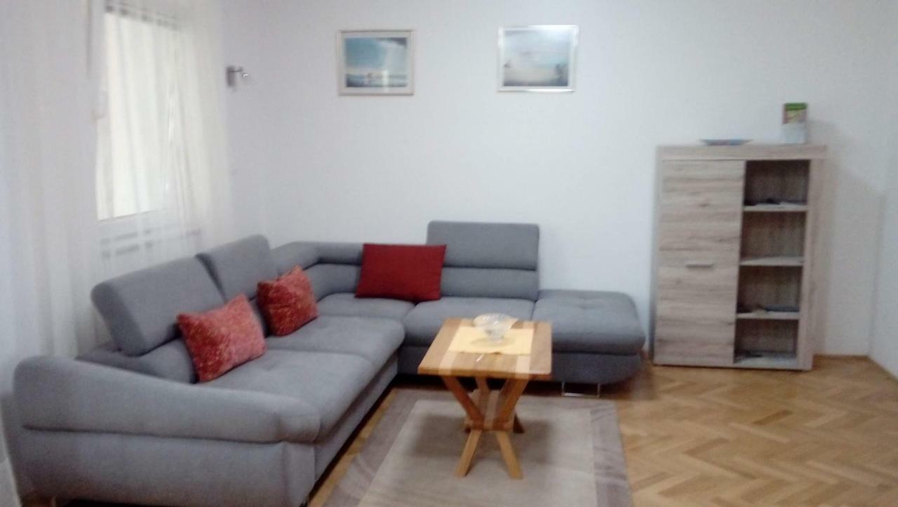 Apartma Meta Radovljica Bagian luar foto
